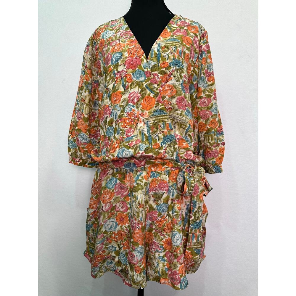 Isabel Lu 100% Silk Floral Belted Romper Size Large Multicolor Garden Print - Picture 2 of 12